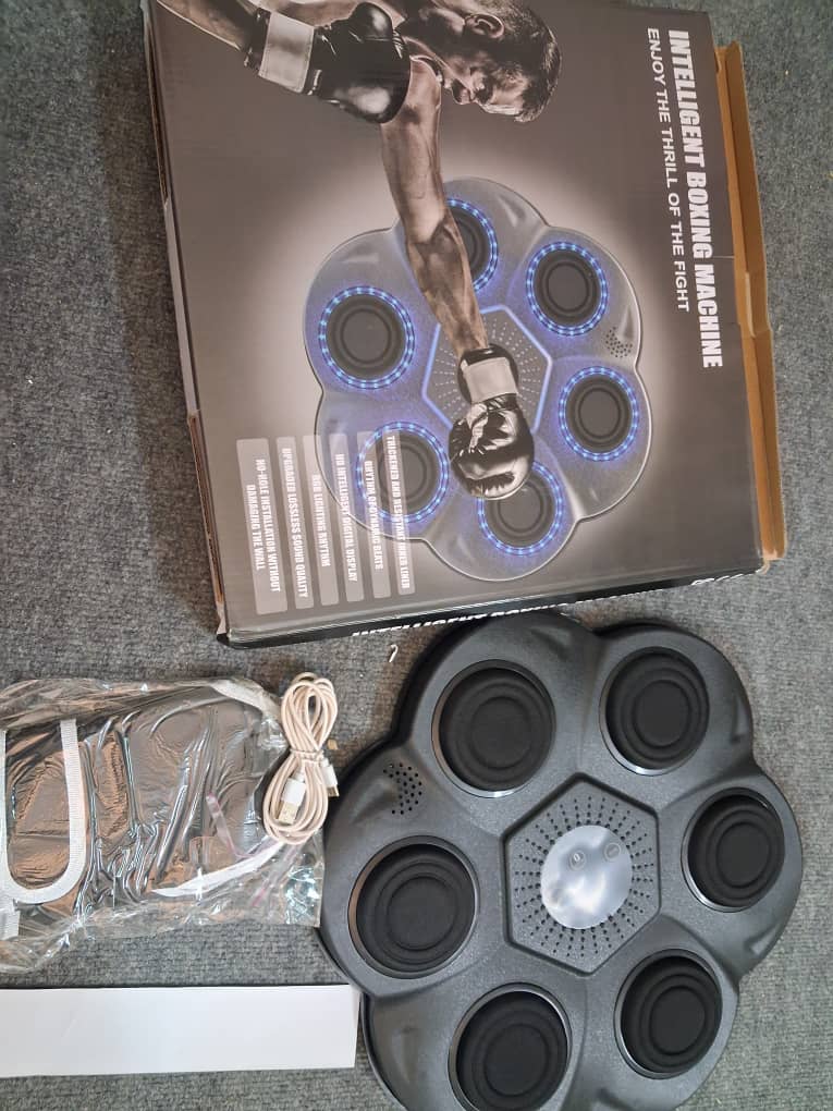 بوکس و دستکش